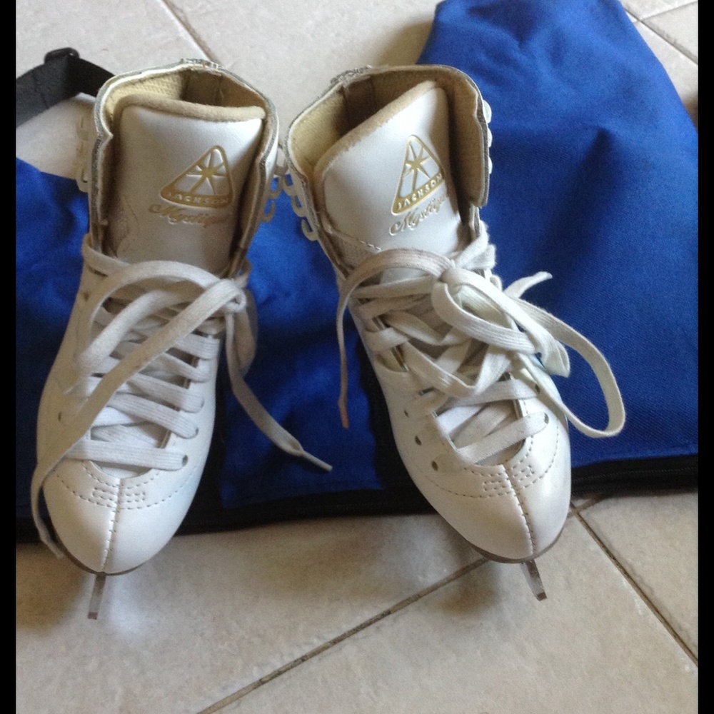 Little Girls Ice Skates